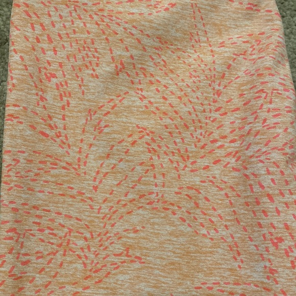 Beyond Yoga Leggings - Picture 4 of 4